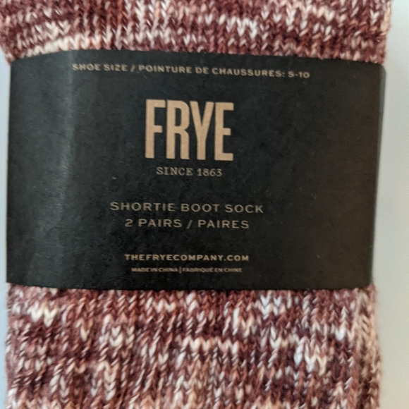 Frye Women's Shortie 2 Pair Boot Warm Socks Adult Teen Student - Picture 3 of 4